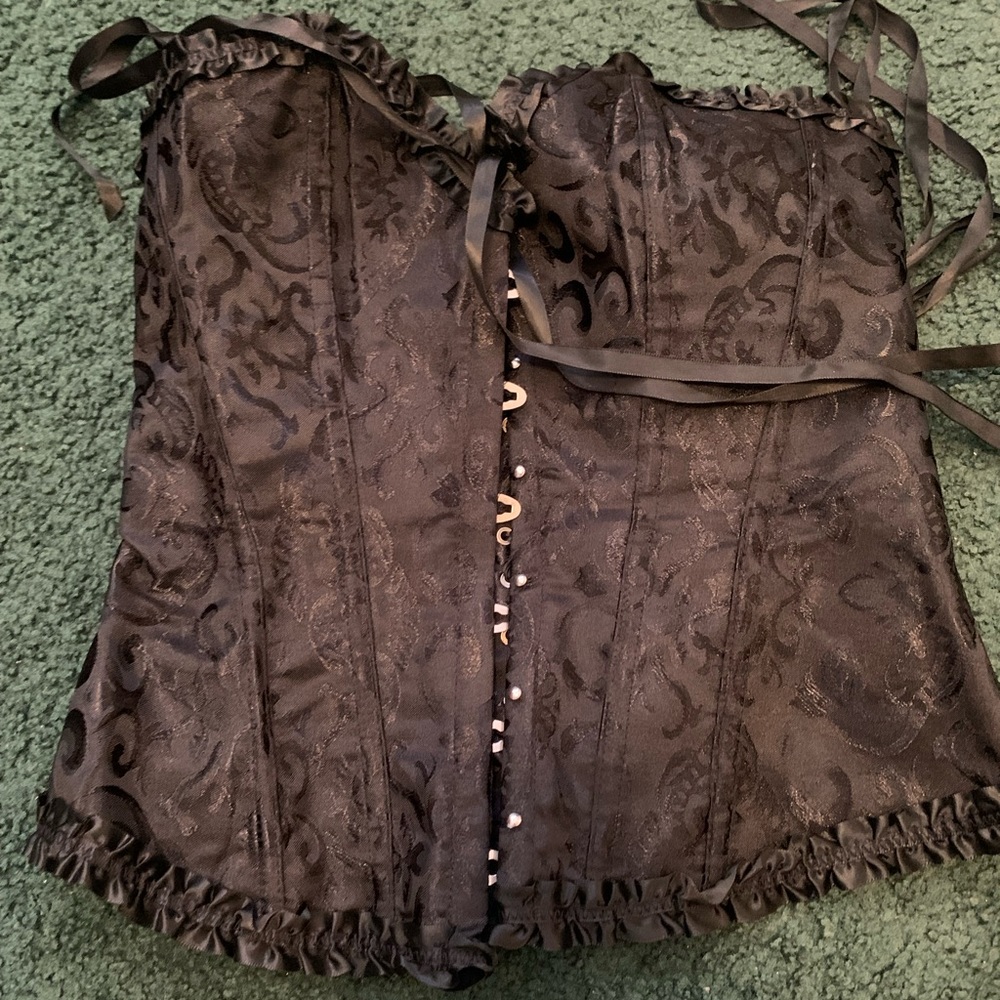 Black Lacey Corset